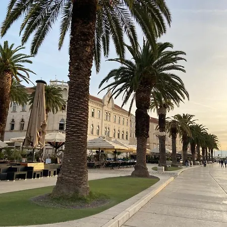 アパート Dragazzo トロギール