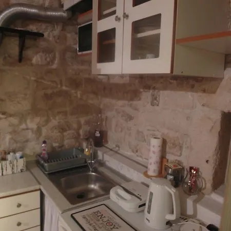 アパート Dragazzo トロギール