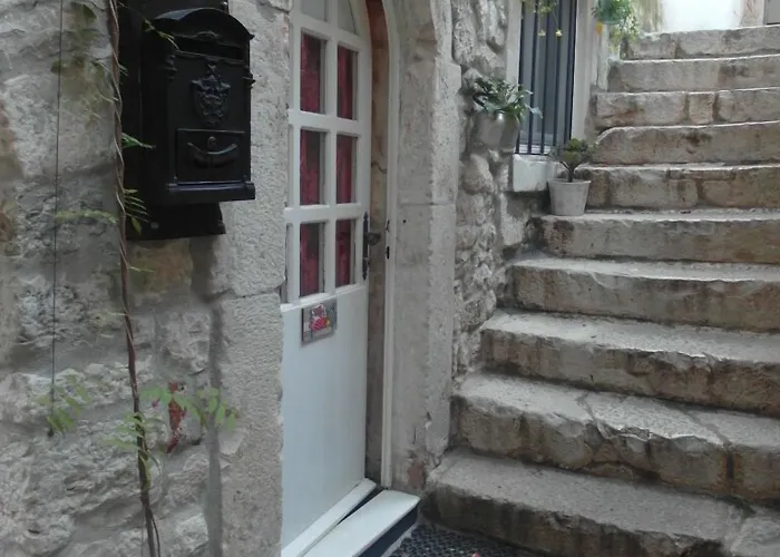 Dragazzo Trogir